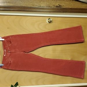 Pretty Rue21  rose colored corduroy jeans in a size 3/4.  Excellent used vintage